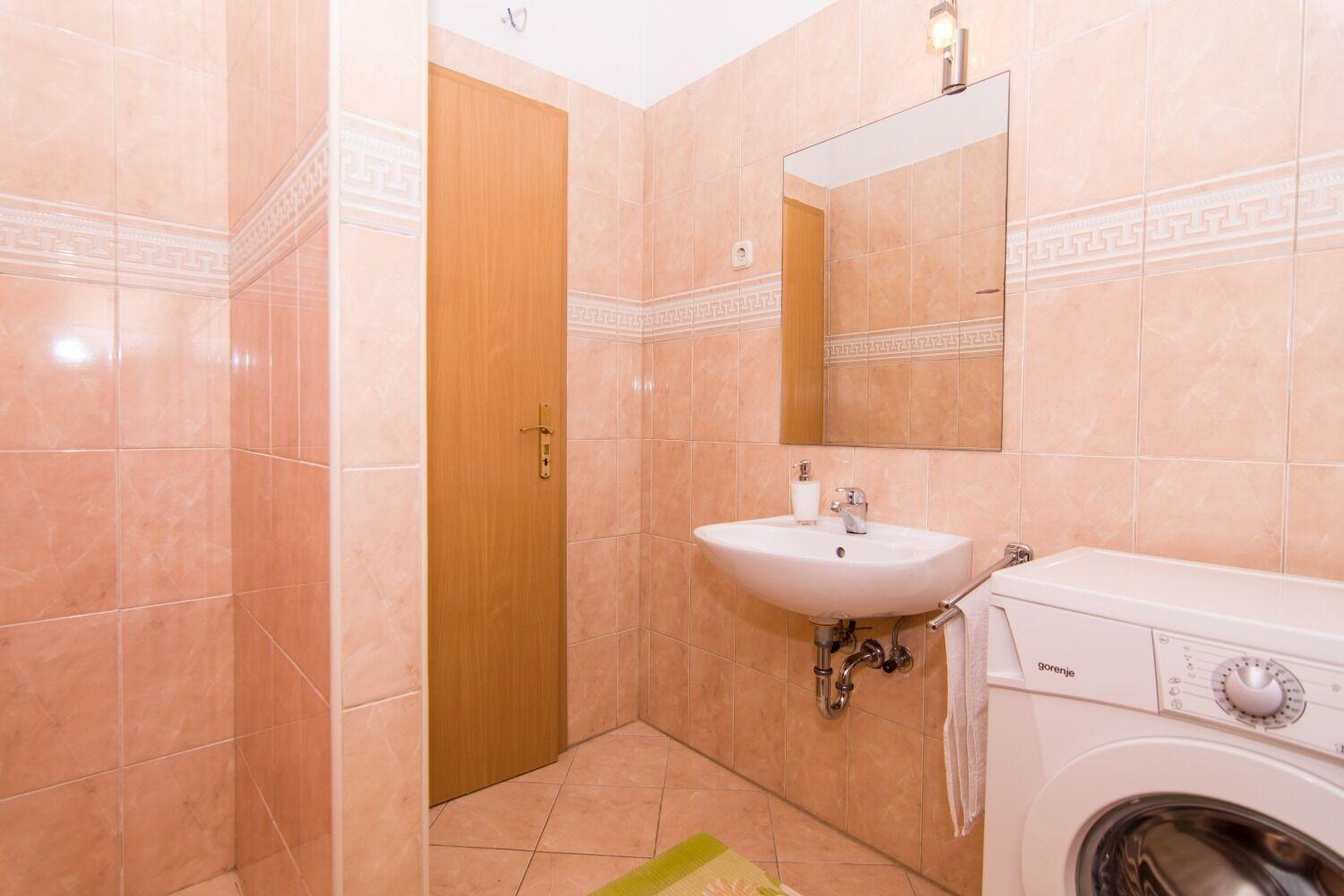 Apartments Ivica - Garden Terrace Slatine Exterior photo